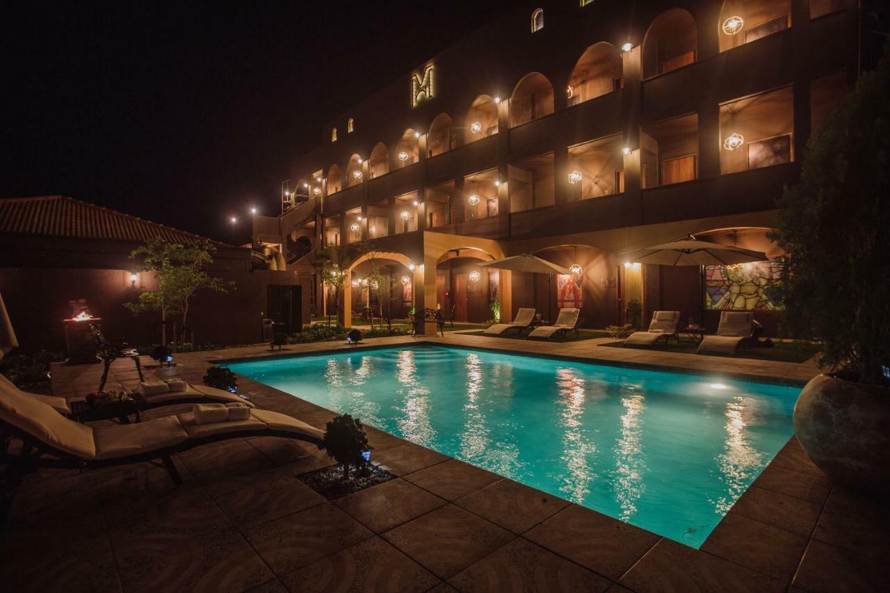 Monastery Suites Oranjestad Exterior photo